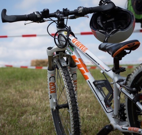 Odkryj świat rowerów górskich w Polsce! Najlepsze trasy MTB, porady, zalety jazdy i sprzęt najwyższej jakości, Polska.gratis