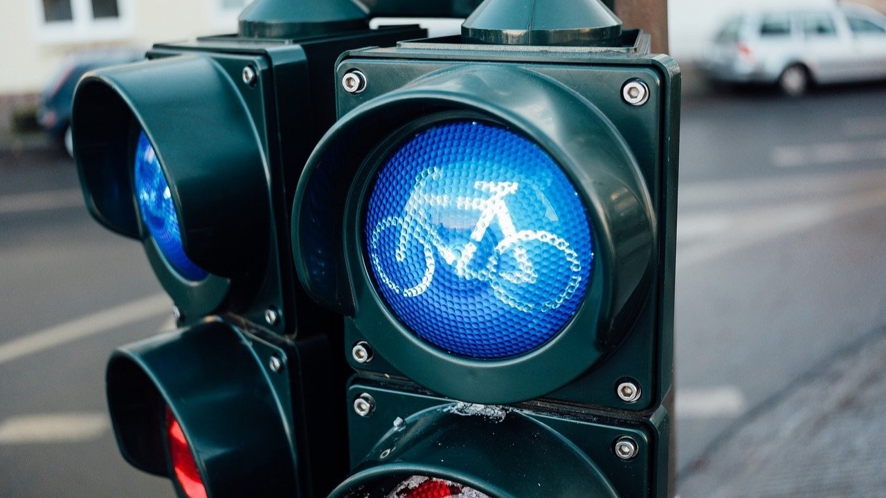Odkryj świat rowerów górskich w Polsce! Najlepsze trasy MTB, porady, zalety jazdy i sprzęt najwyższej jakości, Polska.gratis