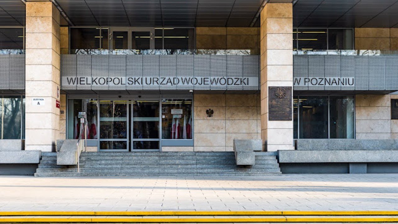 Wielkopolski Urząd Wojewódzki, Poznań urząd wojewódzki, al. Niepodległości 16/18 Poznań, sprawy cudzoziemców Poznań, paszporty Poznań, karta pobytu Poznań, obywatelstwo polskie, legalizacja pobytu, koordynacja świadczeń, bezpieczeństwo i zarządzanie kryzysowe, kontakt WUW Poznań, telefony WUW Poznań, e-mail WUW Poznań, polska.gratis